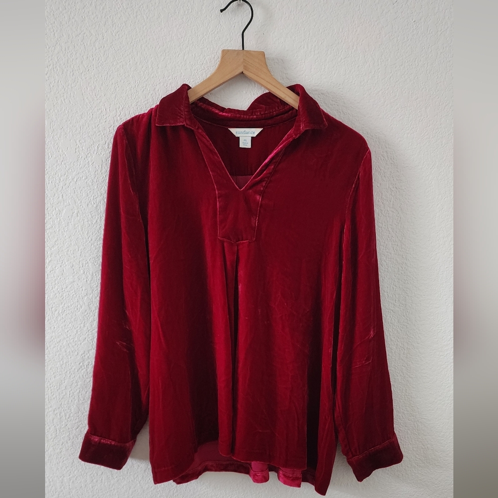 Sundance Velvet Nuance Silk Blend Burgundy Holiday Pullover Top Sz. Petite Large